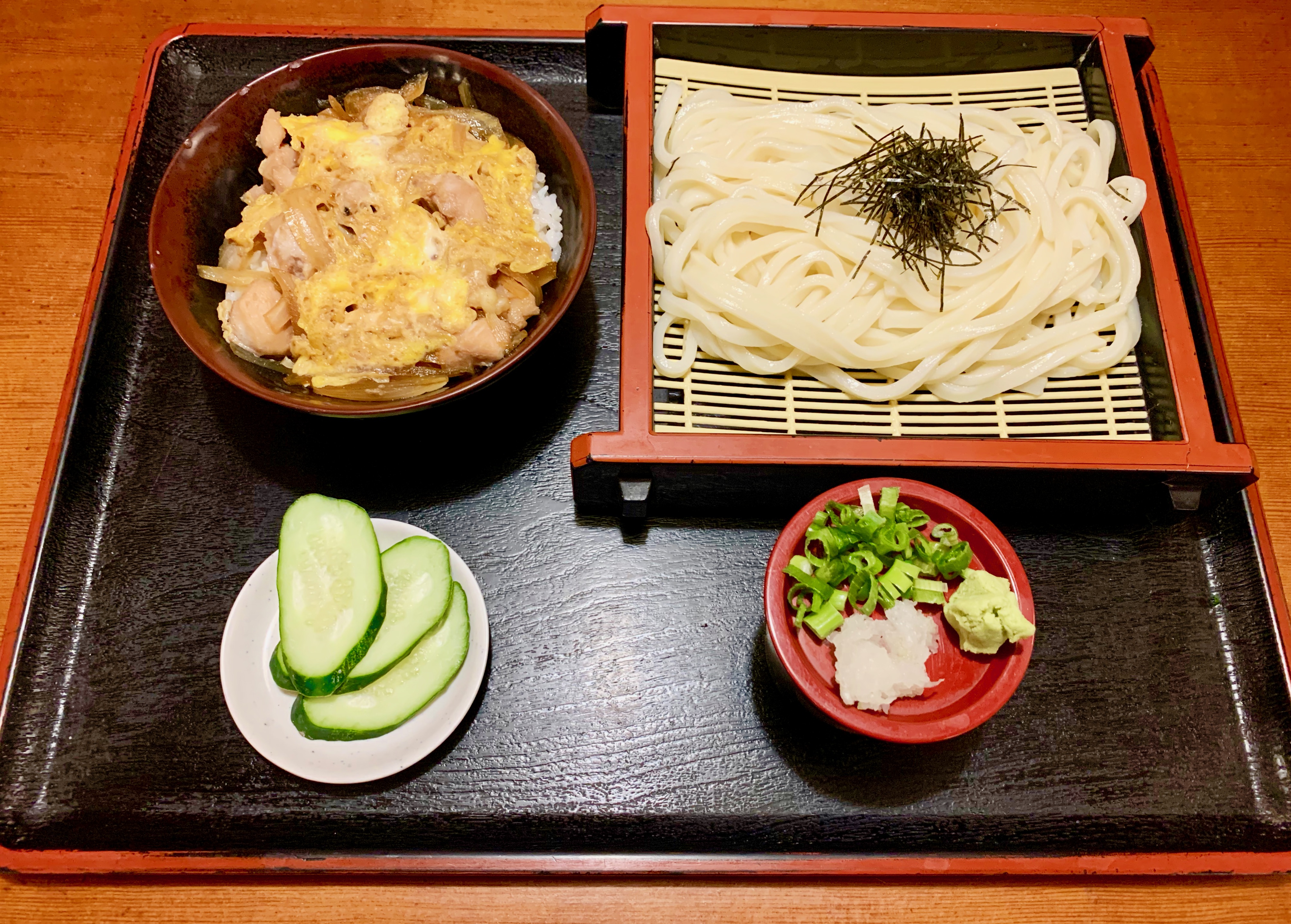 Order Mini Oyakodon food online from Kotohira Restaurant store, Gardena on bringmethat.com