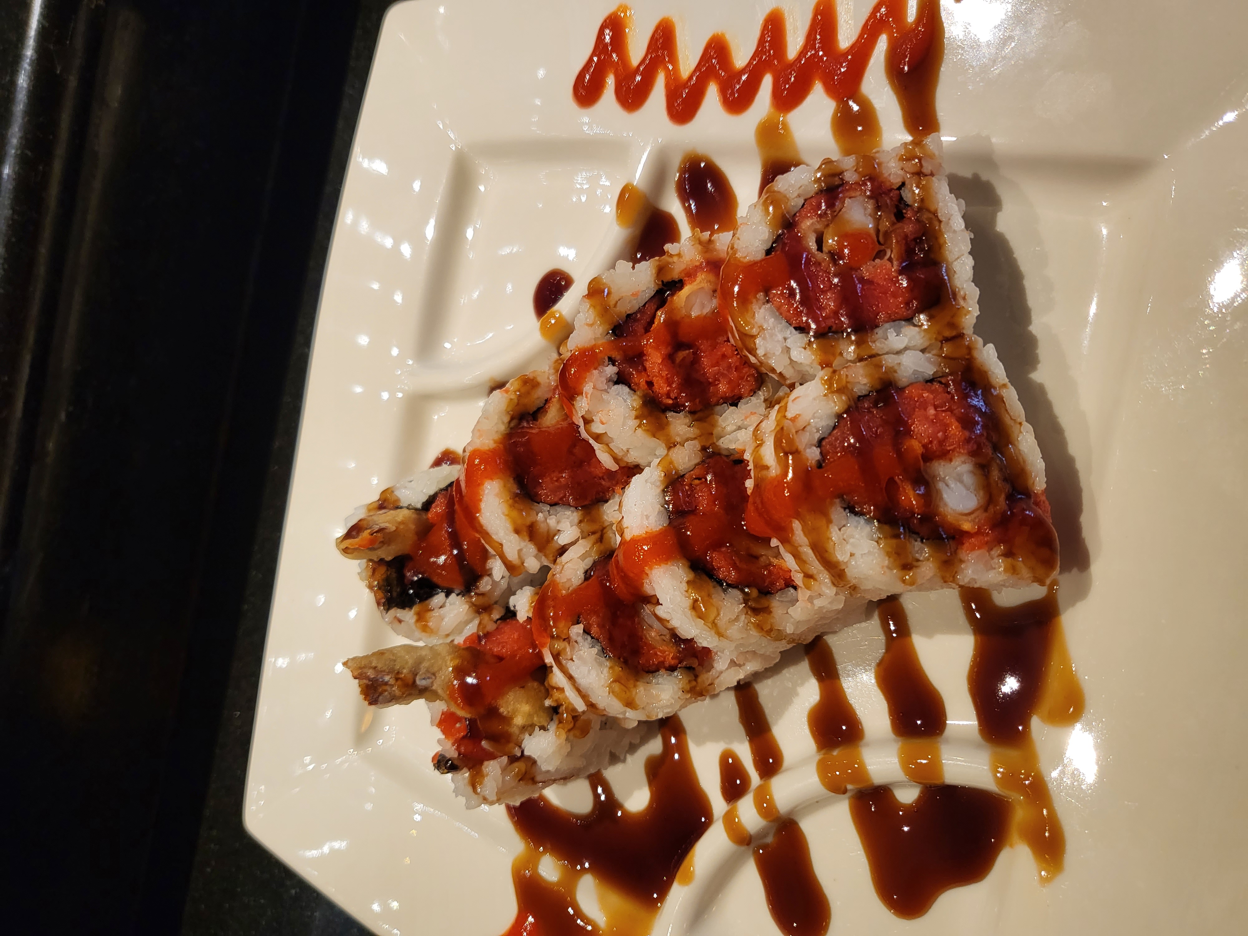 Order Tiger Roll food online from Tokyo Roll And Noodle store, Chino Hills on bringmethat.com