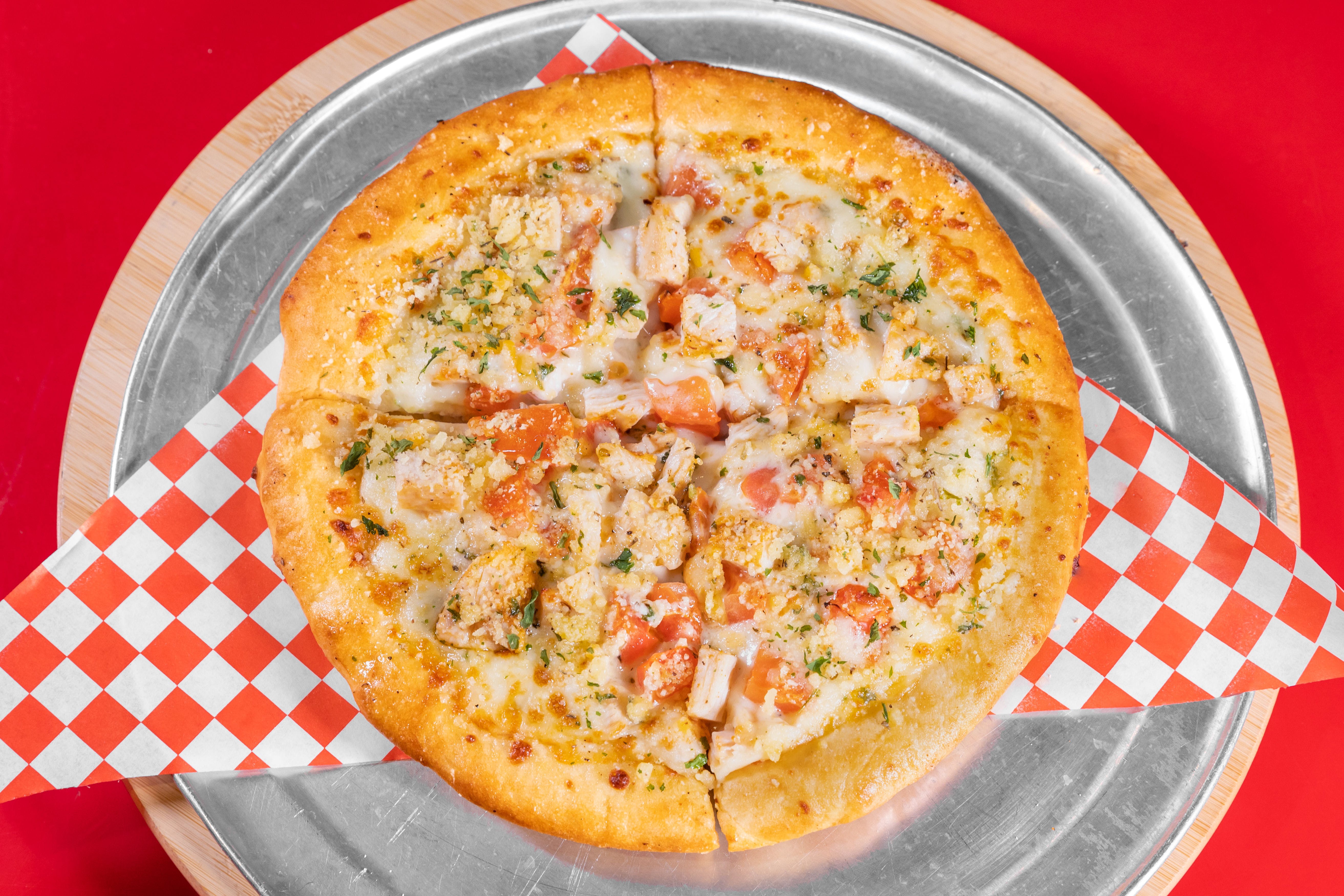 Order Chicken Alfredo Pizza - Personal 8" (Serves 1 Person) food online from Larry Pizza store, Fullerton on bringmethat.com