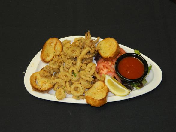 Order Calamari Fritti food online from Casa! Ristorante store, FORT WAYNE on bringmethat.com
