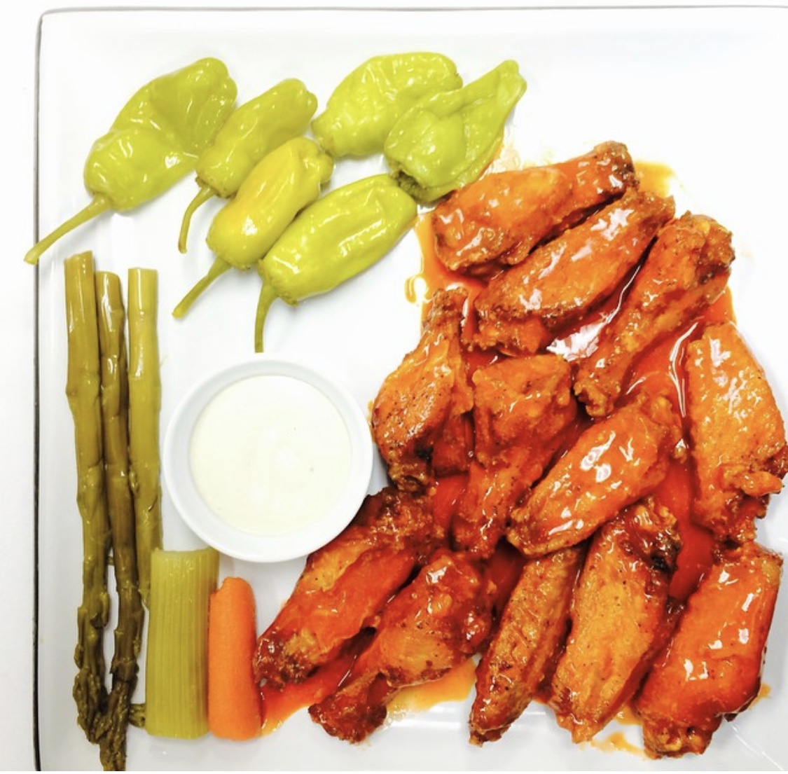 Order Mild Wings food online from Sherman Way Grill & Pizza store, North Hollywood on bringmethat.com
