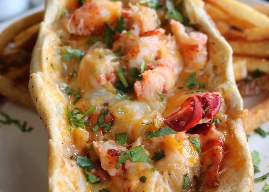 Order Lobster Melt food online from Cleveland Breakfast Club store, Cleveland on bringmethat.com