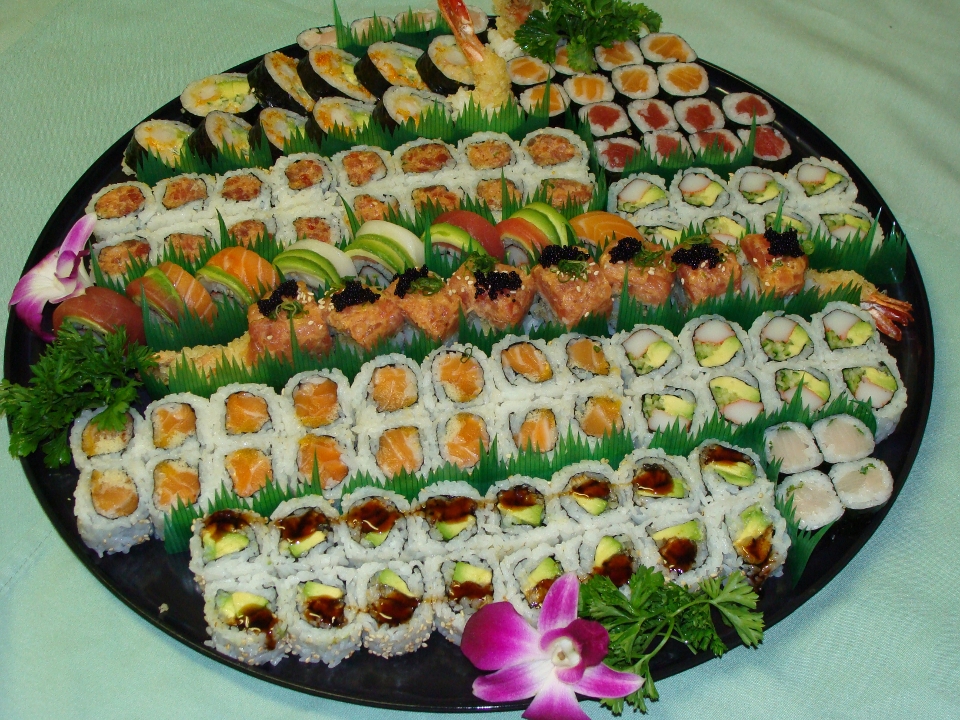 Order C: Makimono Platter 116 Pc food online from Genki Ya Organic Sushi store, Boston on bringmethat.com