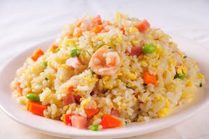 Order K31. Yang-Chow Fried Rice 楊州炒饭 food online from Garage Restaurant store, San Gabriel on bringmethat.com