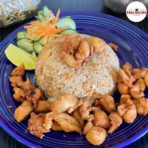 Order Egg Fried Rice & Fried Chicken food online from Thai Recipe Cuisine store, North San Jose on bringmethat.com