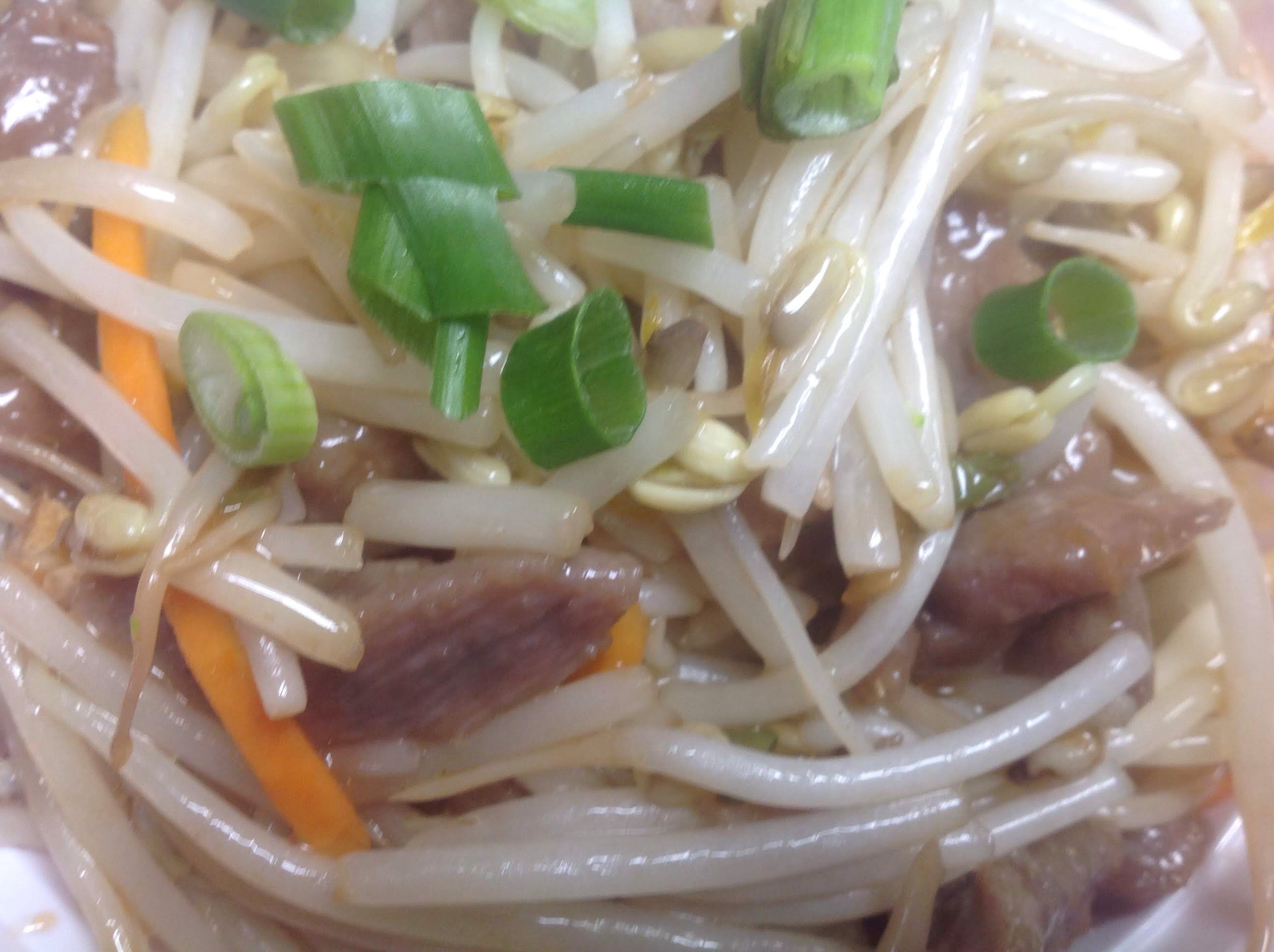Order Shredded Pork with Bean Sprout food online from Woodside Kitchen store, Elmhurst on bringmethat.com