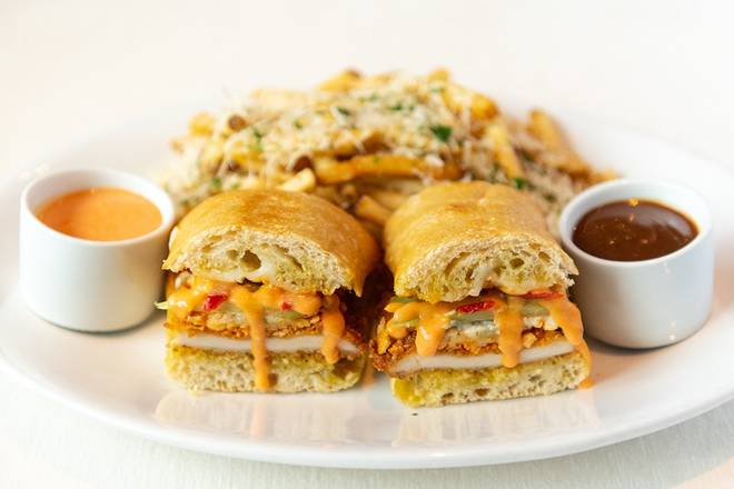 Order BUFFALO CHICKEN PARMESAN SANDWICH food online from Romano's Macaroni Grill store, Temecula on bringmethat.com