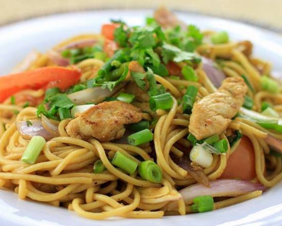 Order Seafood Pasta (Tallarin De Mariscos) food online from Downtown Cafe store, Hesperia on bringmethat.com