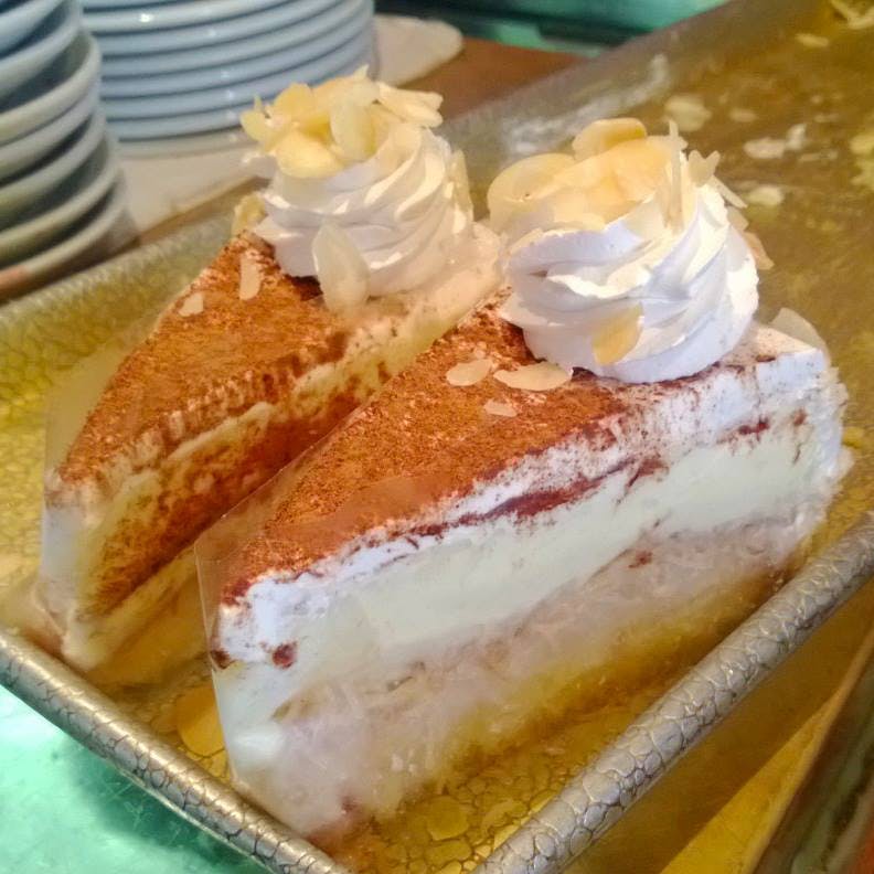 Order Tiramisu - Pastrie food online from Omonia Cafe store, Astoria on bringmethat.com