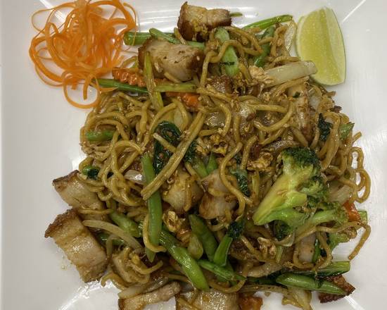 Order Yangon Kaukswee Jyaw food online from Tri Asian Taste store, Mechanicsburg on bringmethat.com