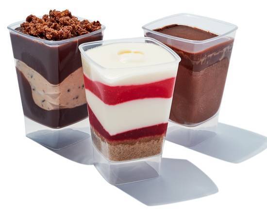 Order Dessert Shooter food online from Hooters store, Lone Tree on bringmethat.com