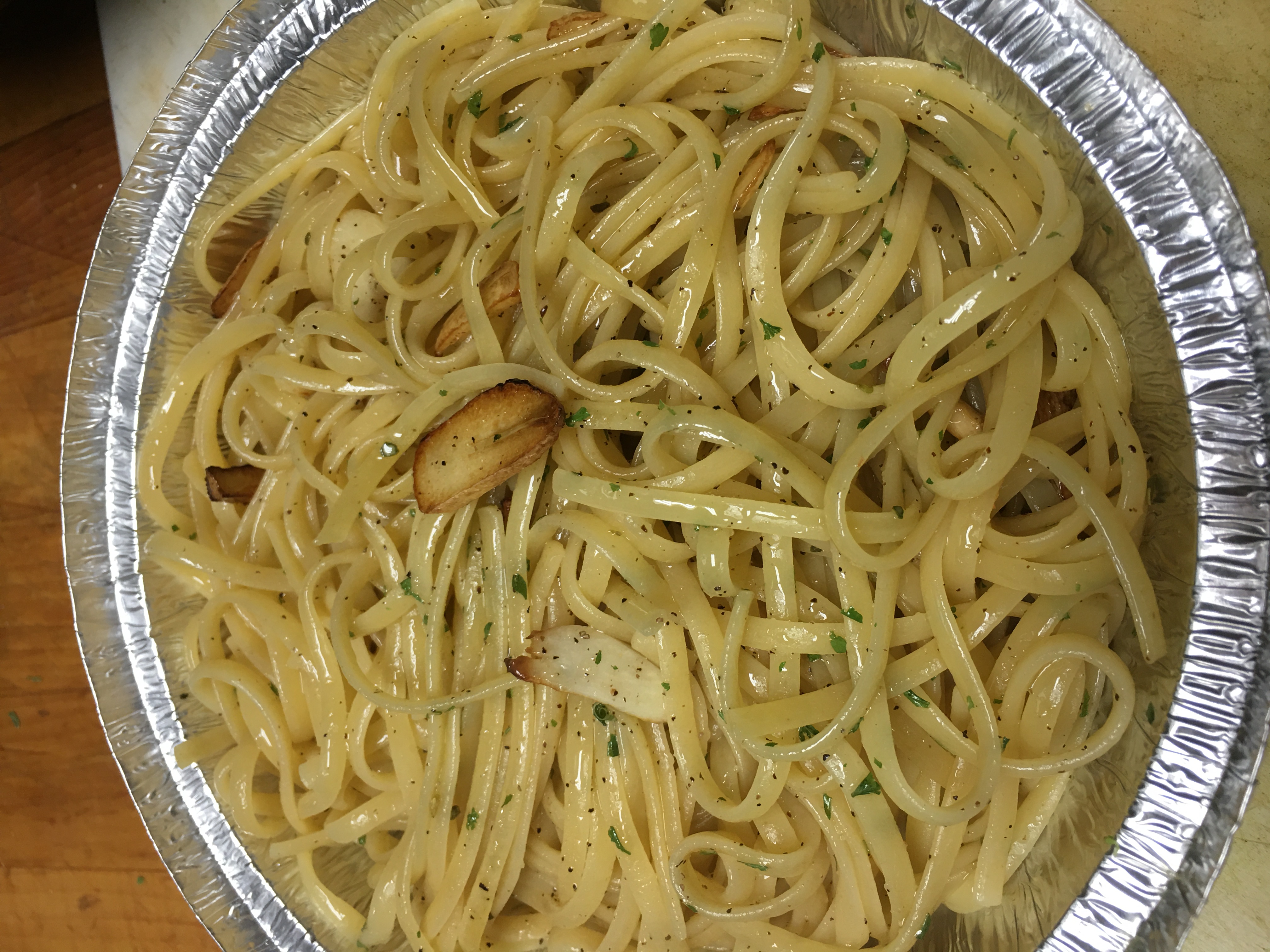 Order Spaghetti with Garlic and Oil food online from Di Carlo Pizzeria store, Westbury on bringmethat.com