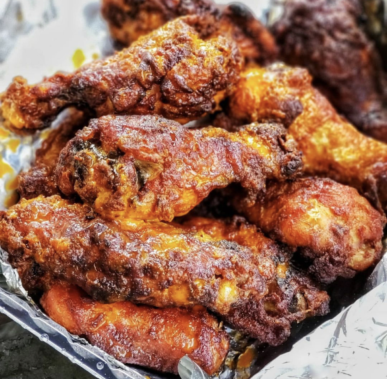 Order Hot Wings food online from Ciccero's store, Los Angeles on bringmethat.com