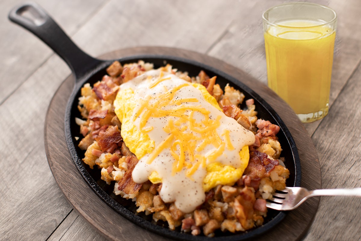 Order Big Country Sunrise Skillet food online from Perkins Restaurant and Bakery store, Memphis on bringmethat.com