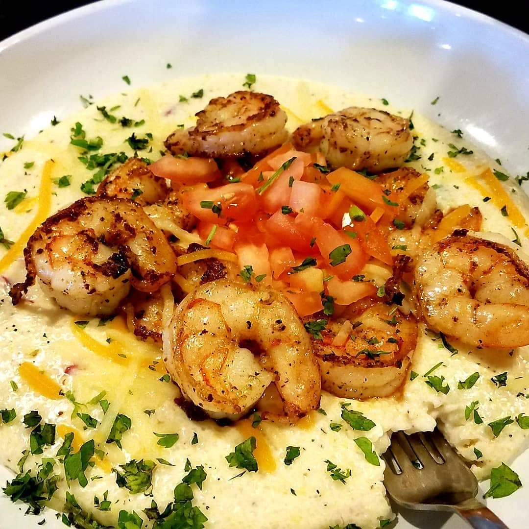 Order Shrimp & Grits - Secondi food online from La Casetta Italian Restaurant store, Robersonville on bringmethat.com