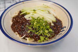 Order ND08. 葱油炸酱面 Scallion Oil Meat Sauce Noodle food online from Shanghai Fresh store, Cambridge on bringmethat.com