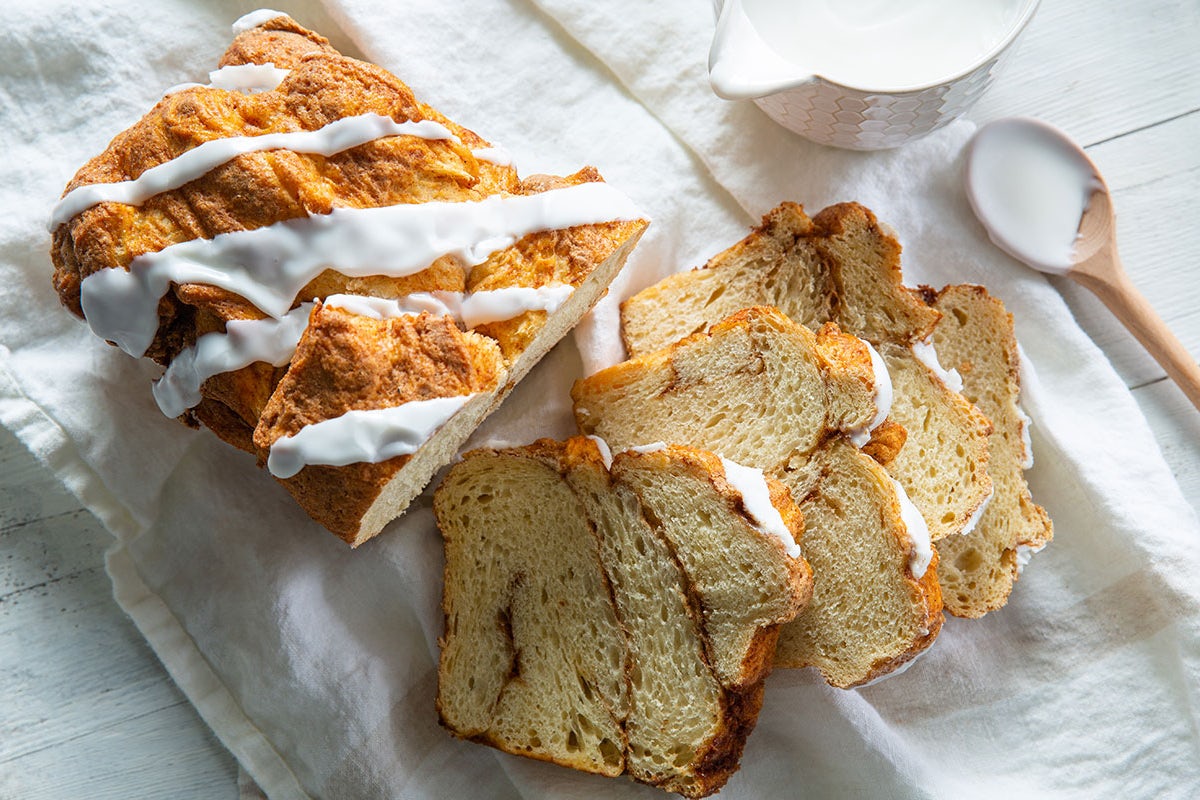 Order Chunky Cinnamon Bread food online from Kneaders Bakery & Cafe store, Saratoga Springs on bringmethat.com