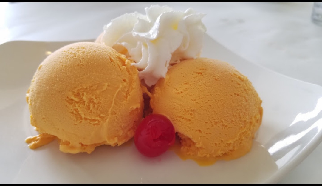 Order S03. Mango Ice Cream food online from Pa Lian Burmese Restaurant store, Wheaton on bringmethat.com