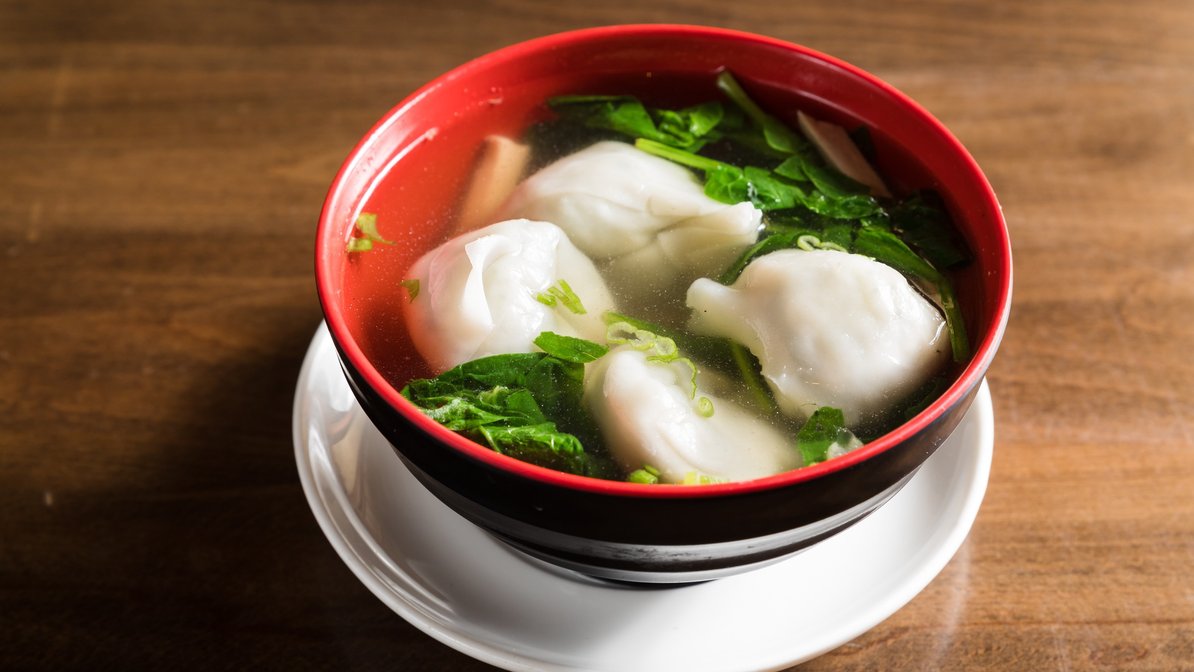 Order S1. Spinach Wonton Soup food online from Dao palate store, Brooklyn on bringmethat.com