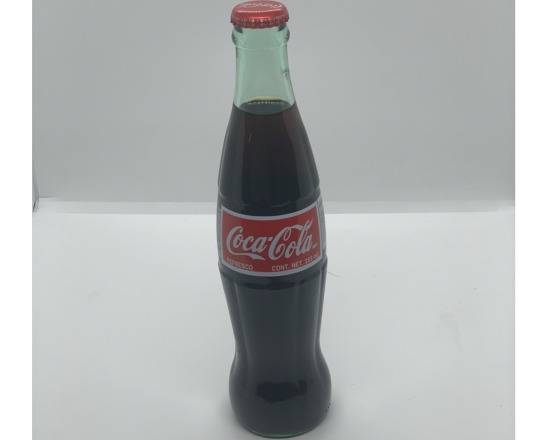 Order Coca Cola food online from Dtown Pizzeria store, Los Angeles on bringmethat.com