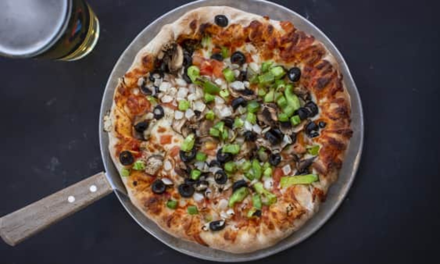 Order Vegetarian Pizza food online from The Post Sports Bar & Grill store, Maplewood on bringmethat.com