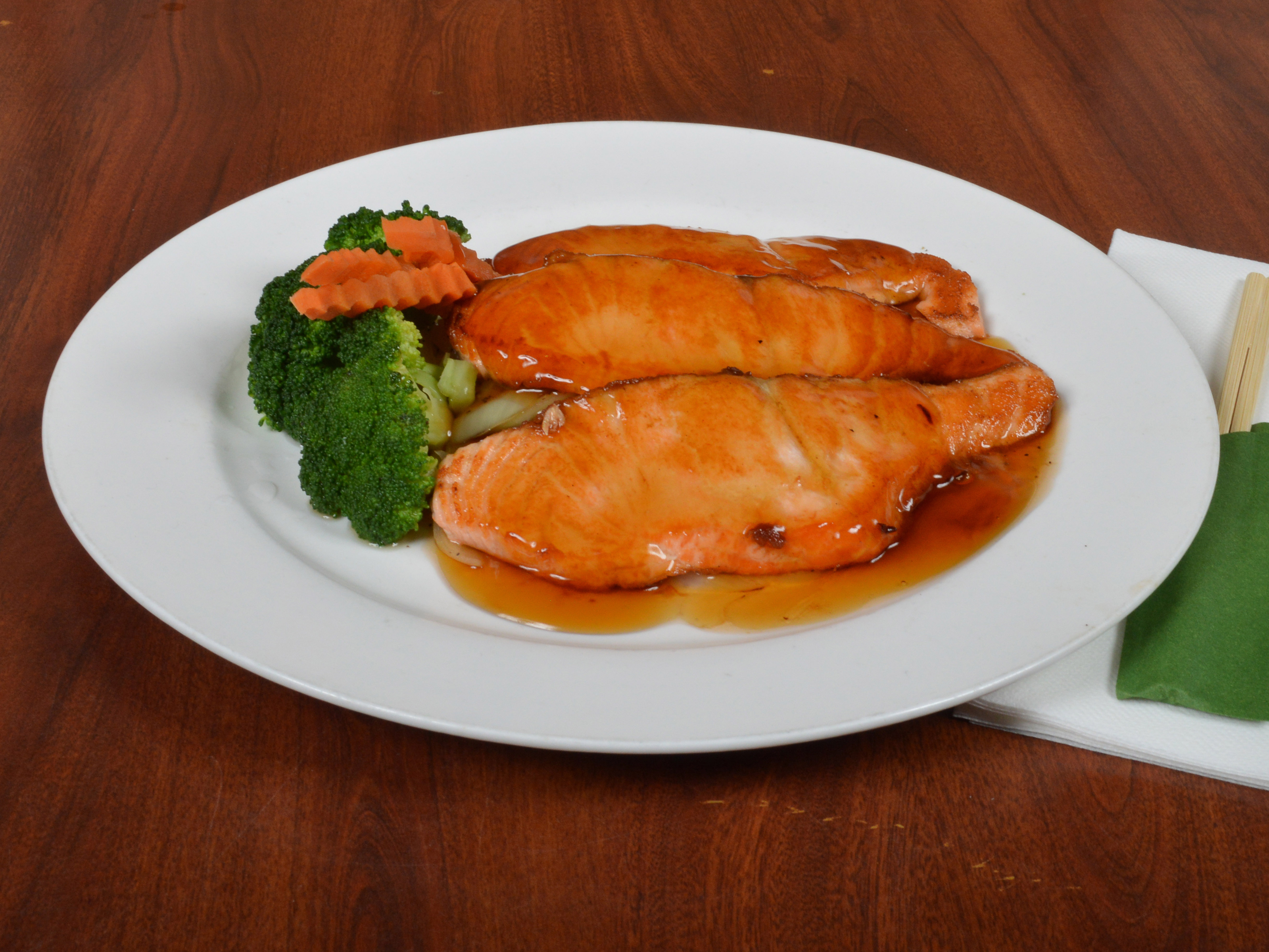 Order Salmon Teriyaki food online from Sushi Palace store, Great Neck on bringmethat.com