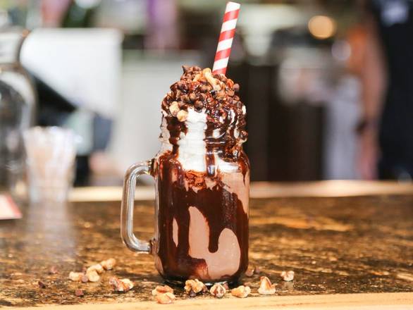 Order CHOCOLATE MADNESS SHAKE food online from Black Walnut Cafe store, Houston on bringmethat.com