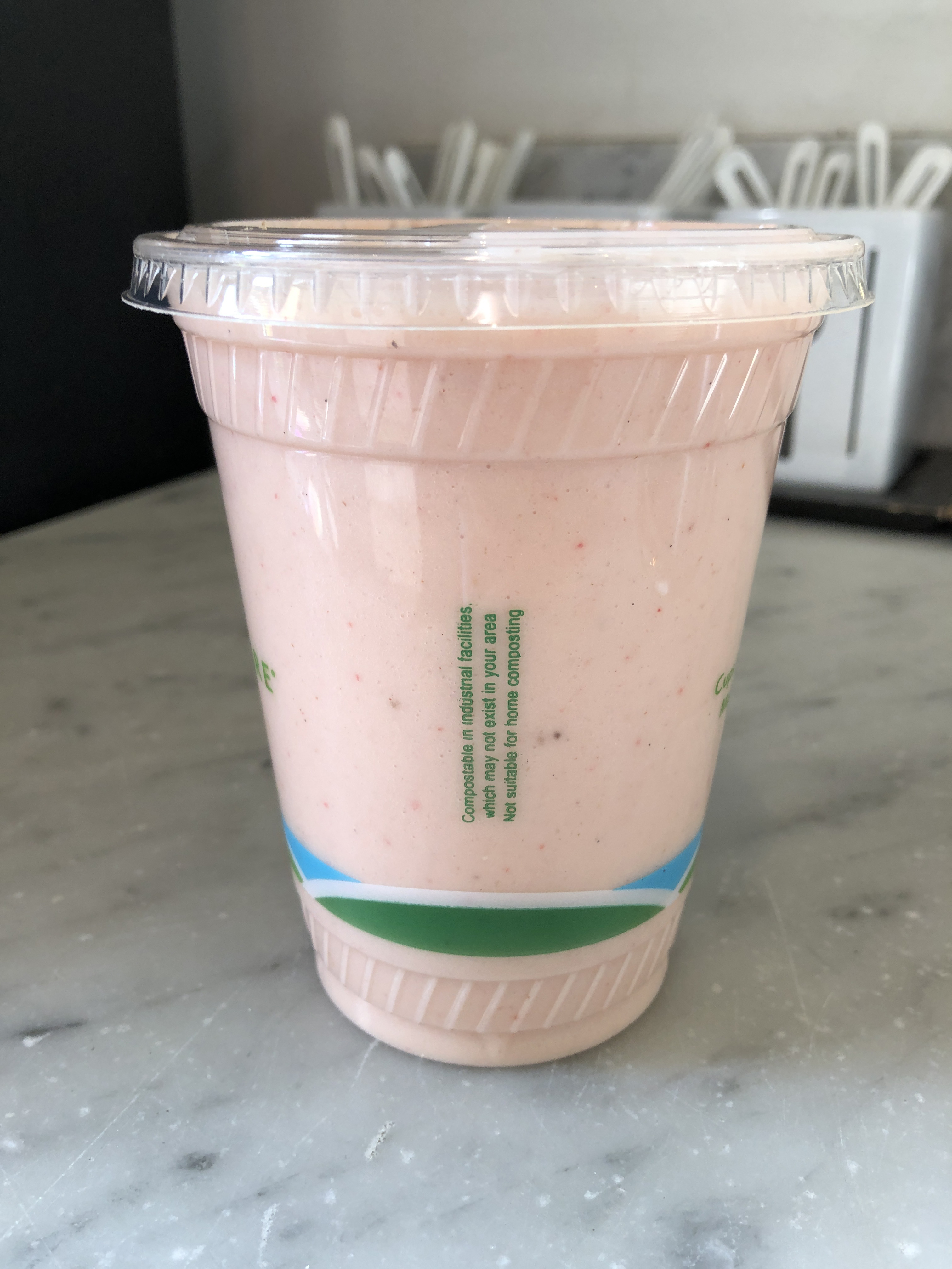 Order Baobab Banana Berry Smoothie food online from Nourish Cafe store, San Francisco on bringmethat.com