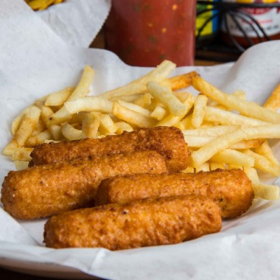 Order 6 Piece Cheese Stick with Fries food online from Jeffrey Chicken & Subs store, Chicago on bringmethat.com