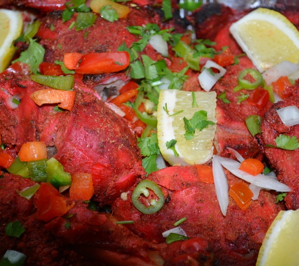 Order Tandoori Chicken 1 1/2 legs food online from Chaats & Currys store, Sunnyvale on bringmethat.com