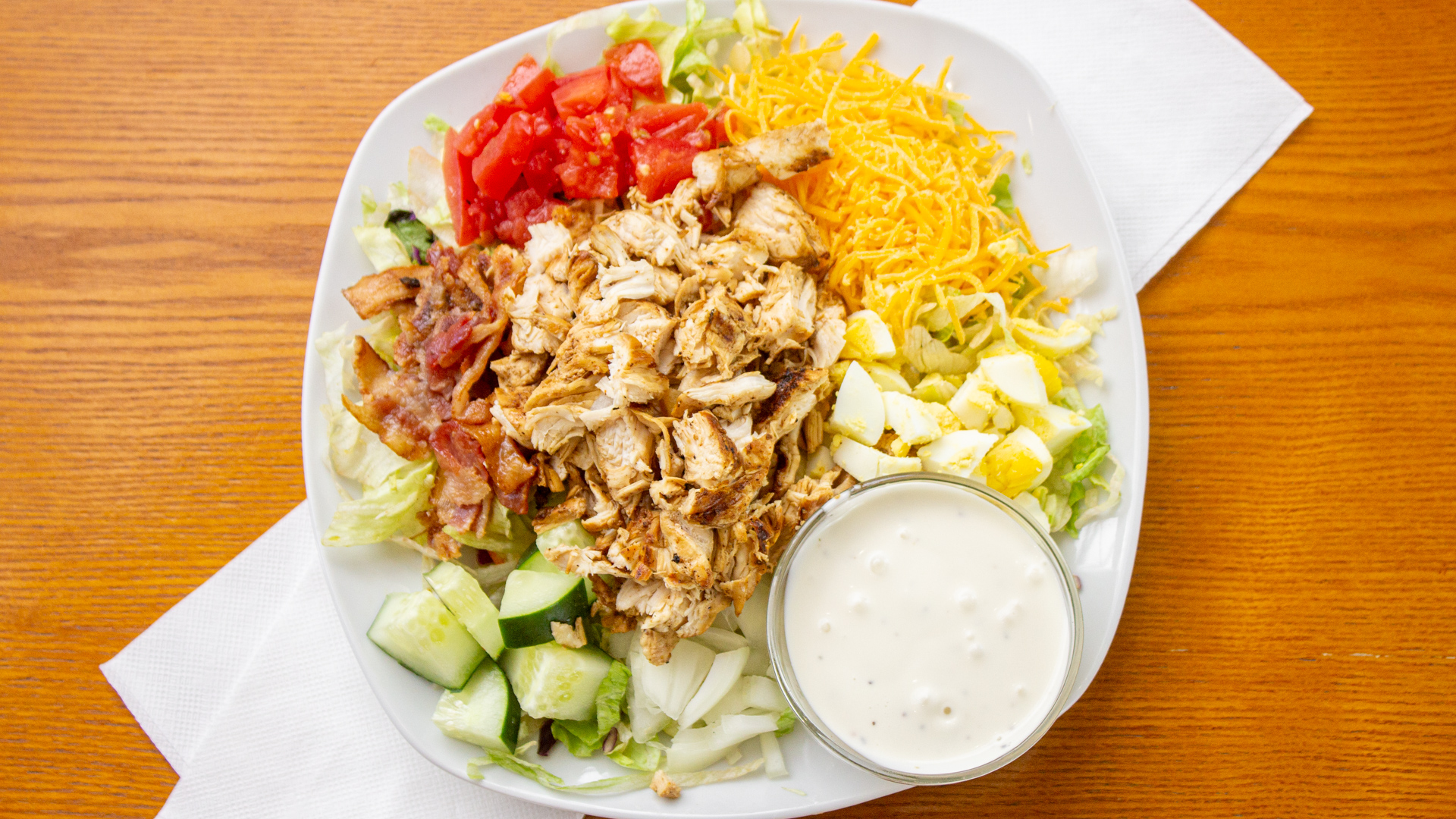 Order Grilled Chicken Salad food online from Martin Chicken And Waffles store, GALLATIN on bringmethat.com