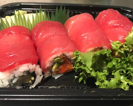 Order Sakura Roll  food online from Sakura Sushi & Thai Cuisine store, New York on bringmethat.com