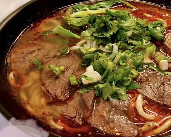 Order Beef & Small Rice Noodle Soup 香辣牛肉粉干 food online from China Boy store, Washington on bringmethat.com