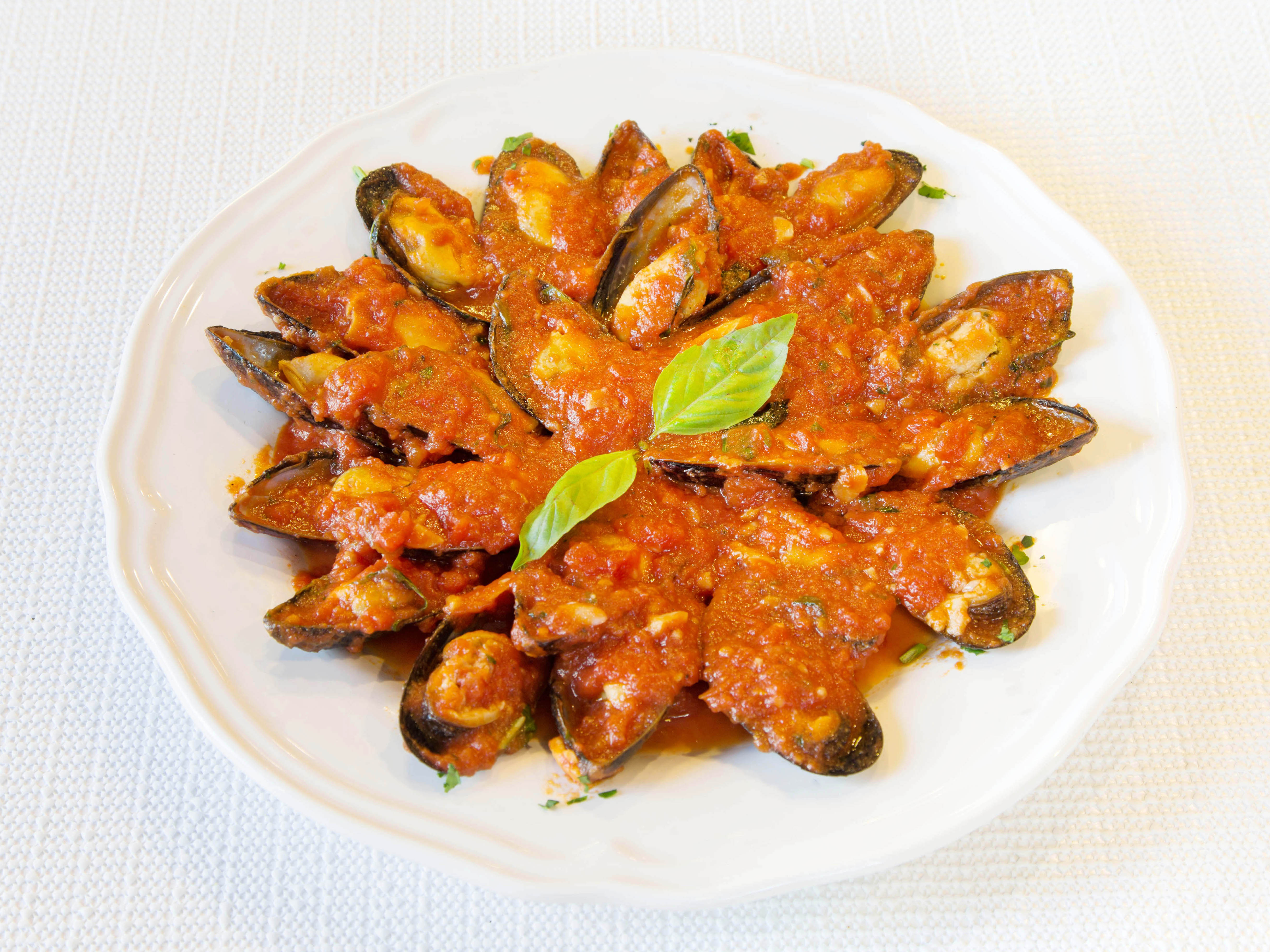 Order Mussels Parmigiana food online from Joe's Pizzeria store, Bayonne on bringmethat.com