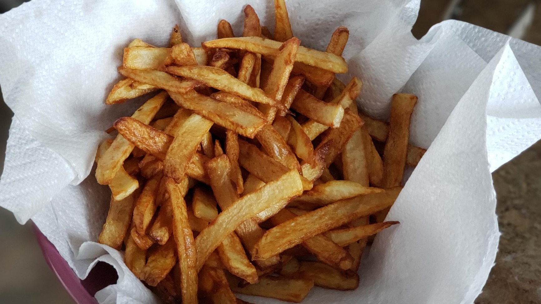 Order Fresh Cut Fries (S) food online from Kenny Tavern store, Cleveland on bringmethat.com
