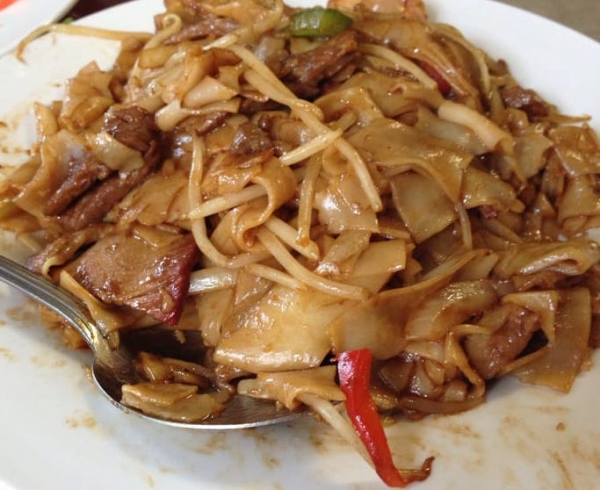 Order Combo Chow Fun food online from Golden kim tar restaurant store, San Francisco on bringmethat.com