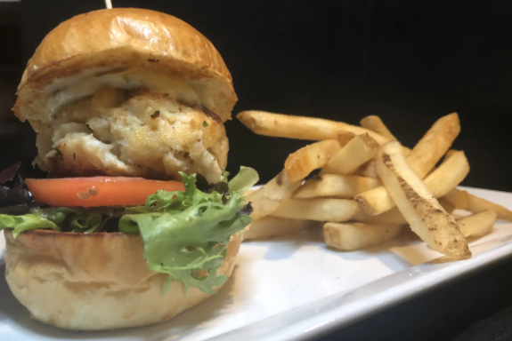 Order Jumbo Lump Crab Cake food online from Chadds Ford Tavern store, Chadds Ford on bringmethat.com