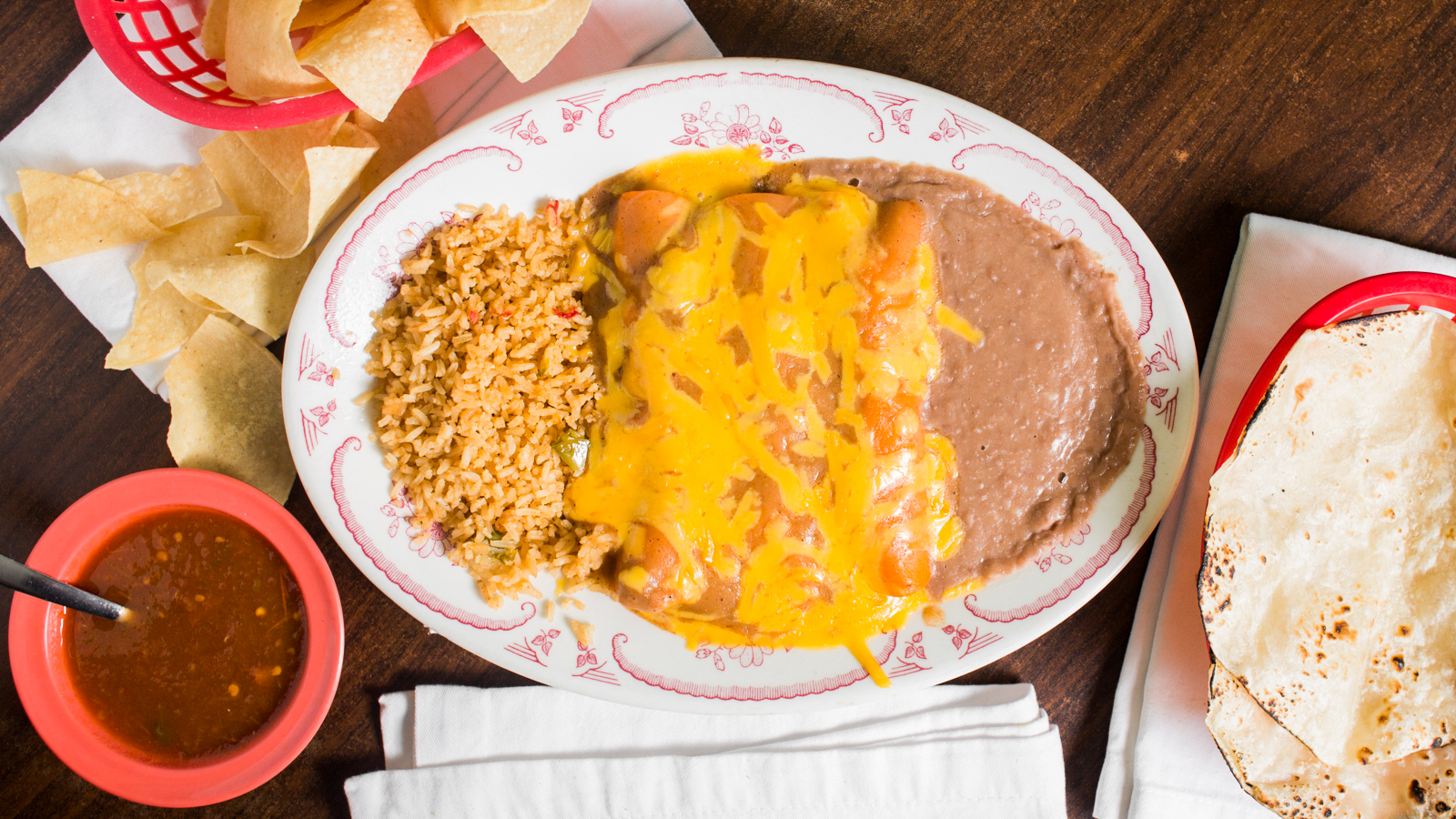 Order Cheese Enchilada Dinner food online from La Carreta Mexican Restaurant store, Houston on bringmethat.com