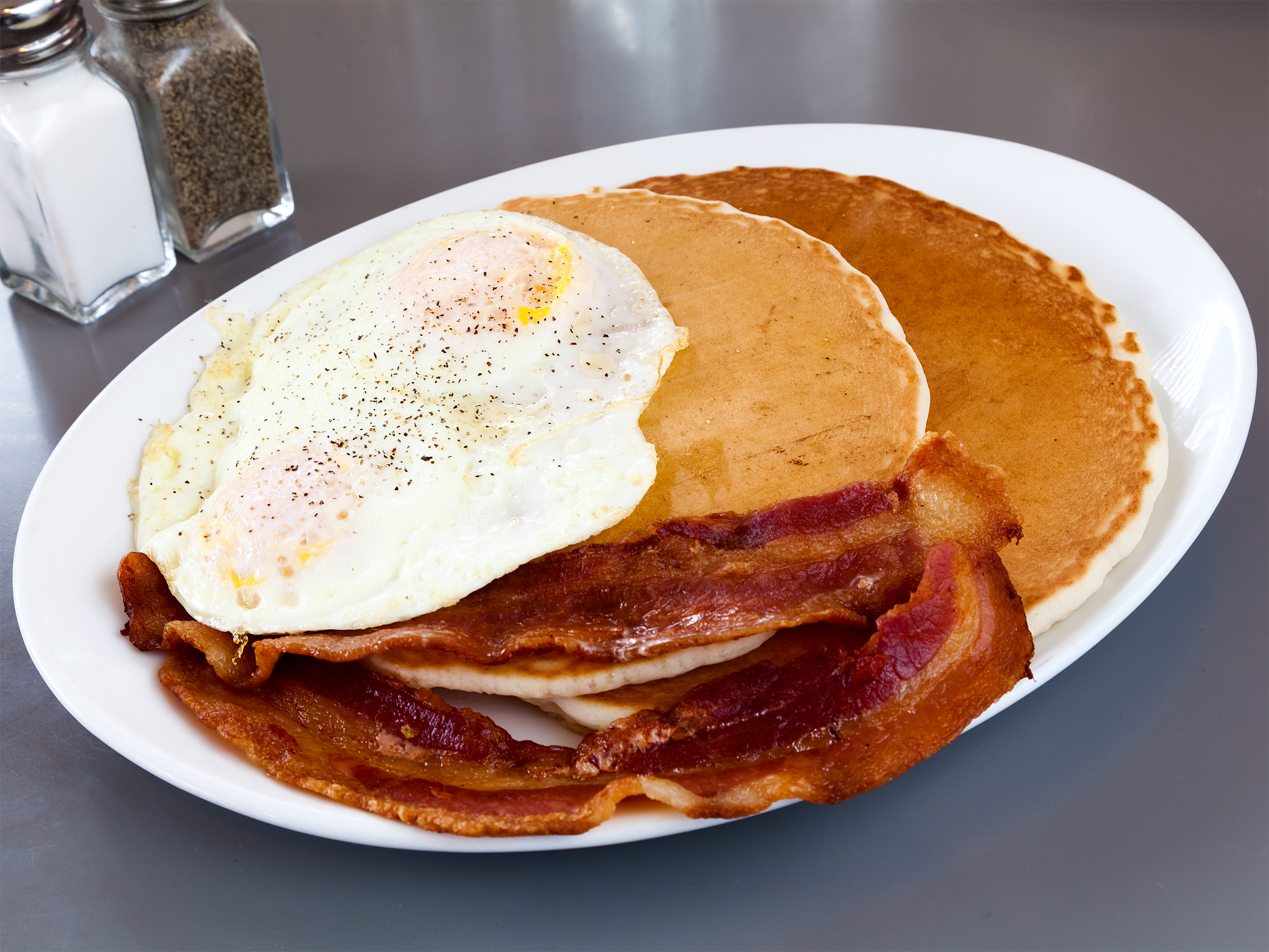 Order Pancake Sandwich food online from Donna Kaye Cafe store, Bakersfield on bringmethat.com