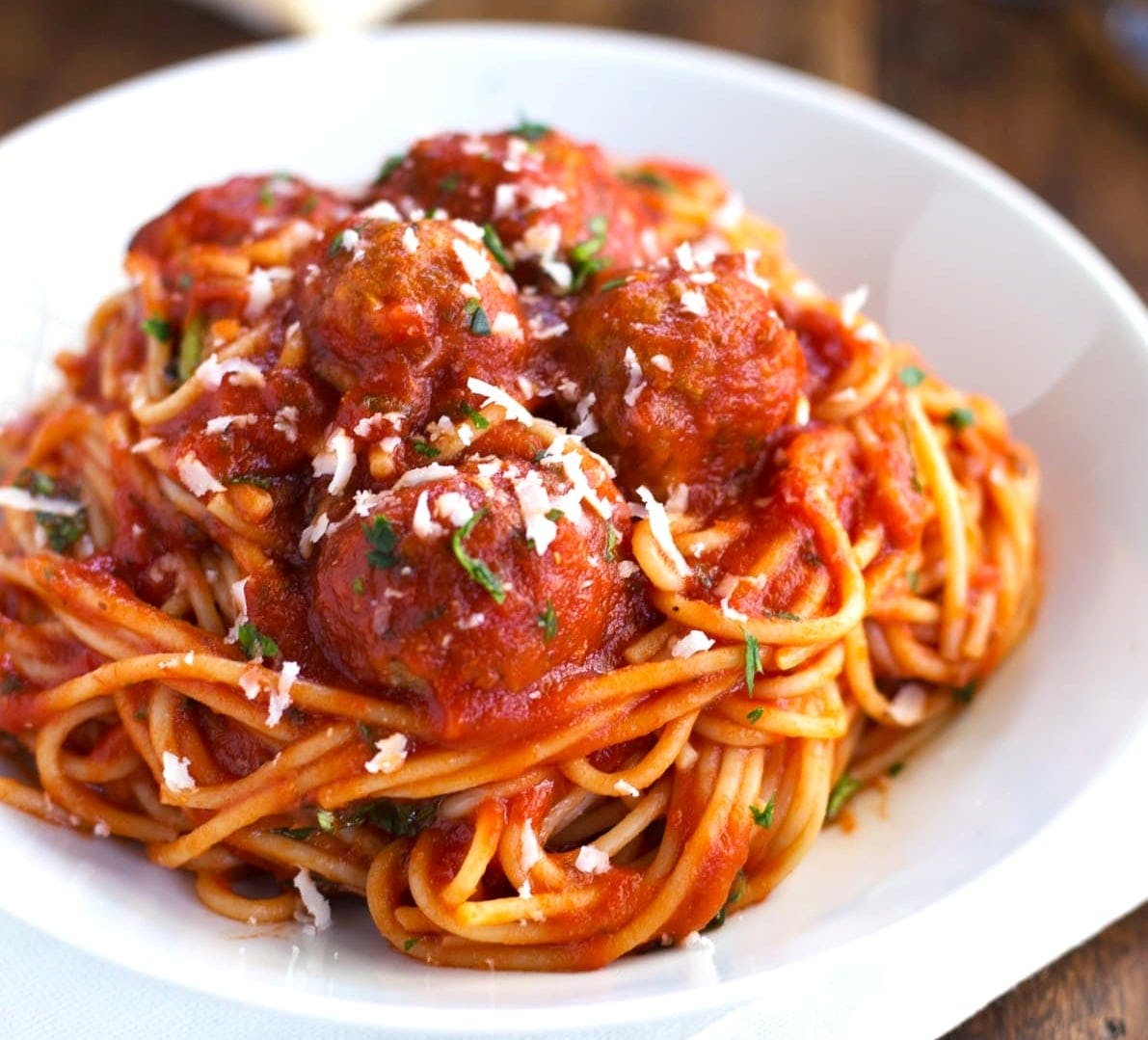Order Linguine & Meatballs - Pasta food online from Pizzeria 260 store, Boston on bringmethat.com