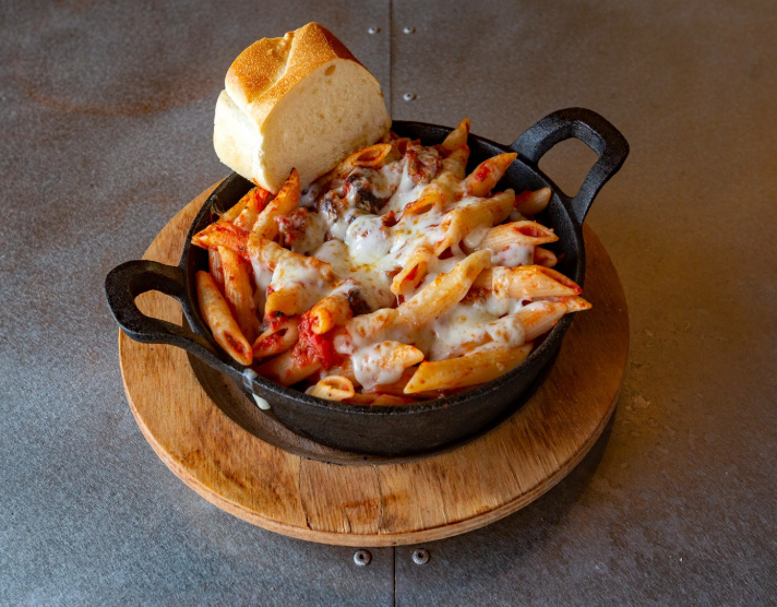 Order Baked Mostaccioli food online from Petey Pasta store, St. Charles on bringmethat.com