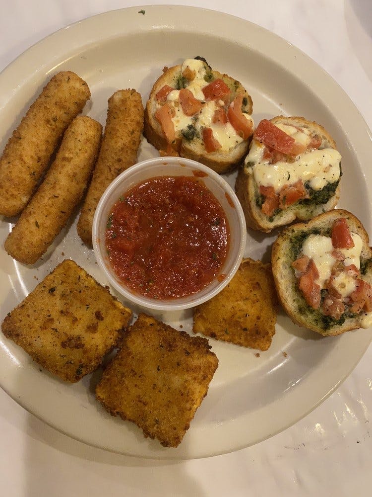 Order Appetizer Combo - Appetizer food online from Lasagna House III store, Houston on bringmethat.com
