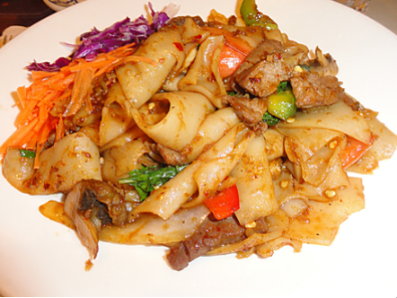 Order Drunken Noodles food online from Thaiwat Restaurant store, Reading on bringmethat.com