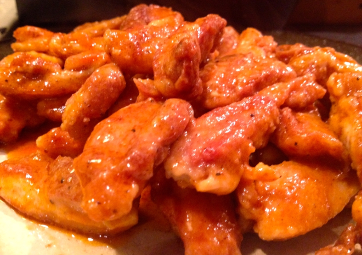 Order Buffalo Chicken Wings traditional 10 pcs food online from Salam store, Chicago on bringmethat.com