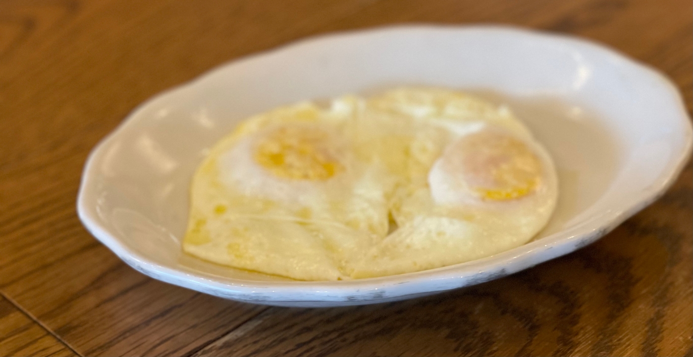 Order 2 Eggs food online from Eggy's store, Chicago on bringmethat.com