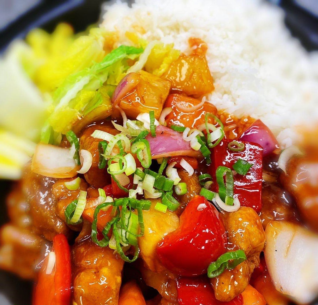 Order 209. Sweet and Sour Pork on Rick 菠萝咕噜肉饭 food online from Golden Palace store, Brooklyn on bringmethat.com