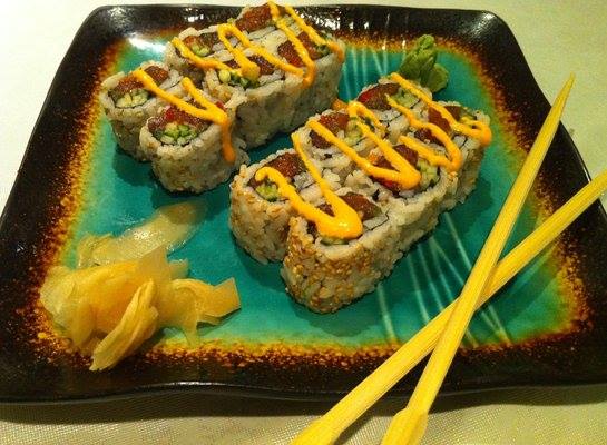 Order 1. Tekka Maki Roll food online from Sono Asian Cuisine store, Arlington on bringmethat.com