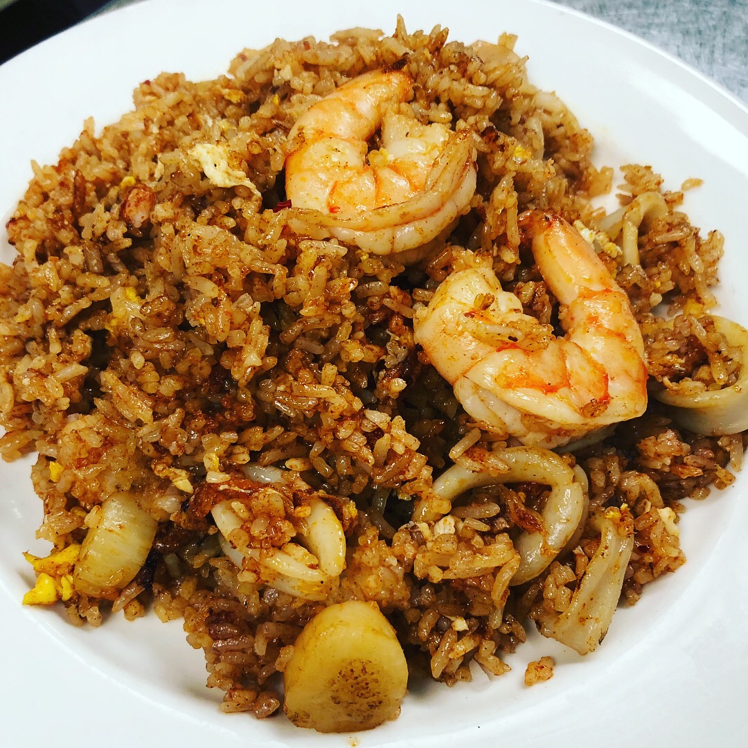 Order 50. Spicy Seafood Fried Rice food online from Ping Pong Thai store, Las Vegas on bringmethat.com