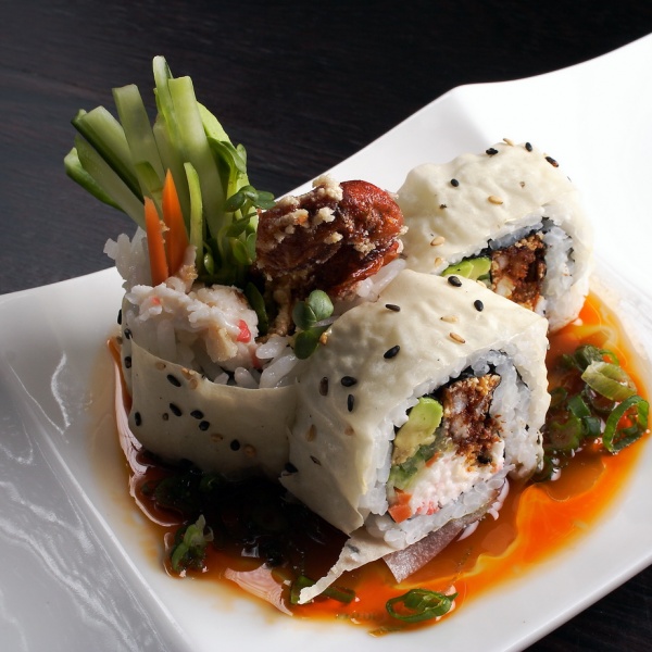 Order Spider Roll food online from Ohya Sushi, Korean Kitchen store, Glendale on bringmethat.com
