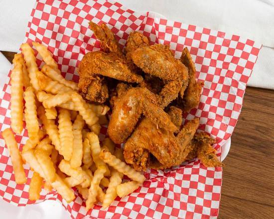 Order 10 Wings food online from Jj Fish & Chicken store, Justice on bringmethat.com